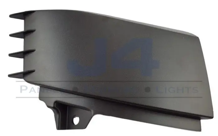 VL1070 VOLVO RH FRONT GRILLE COVER UPPER (QTC)