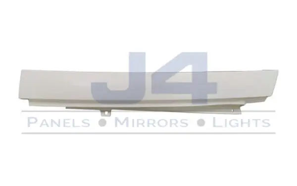 MB1129 MERC RH CABIN CORNER PANEL (QTC)