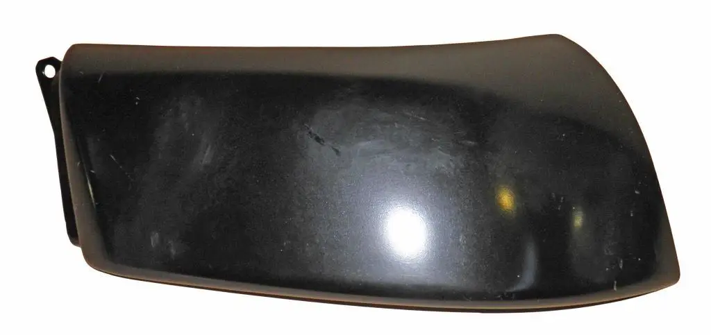 TD07-51-035AR VOLVO RH STEEL BUMPER CORNER (TANGDE)