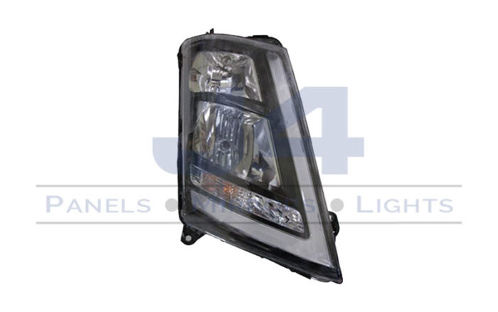 V4H786BE VOLVO RH HEADLAMP (QTC)